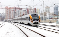  «Укрзалiзниця» разрешила пассажирам садиться в скоростные поезда по бумажкам