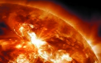 На Солнце зафиксирована четвертая мощная вспышка