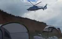 Под Одессой вертолет сдул палатки отдыхающих