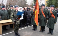 Молодые солдаты поклялись в верности Украине (ФОТО)