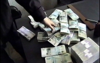 В России менеджер клуба вымогал деньги у своего игрока