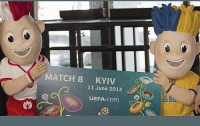 ФФУ будет распространять билеты на Евро-2012