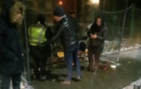 Львів’янин затримав грабіжника, який поранив ножем жінку на трамвайній зупинці
