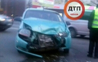 Жесткое ДТП в Киеве: Aveo и Vito 