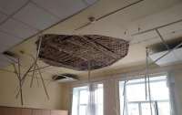 На российских школьников упал потолок
