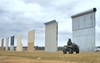 В США протестировали макеты стены на границе с Мексикой (видео)