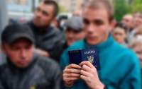 Украинские трудовые мигранты стремятся остаться в Польше