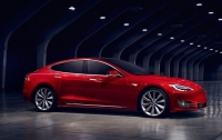 В Германии покупателей Tesla заставят вернуть государству €4000