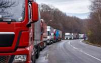 У Словаччині розблокували кордон для українських вантажівок