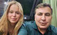 Гражданская жена Саакашвили прибыла в Грузию