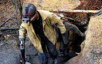 После обрушения в шахте-«копанке» на Донетчине не могут найти 5 горняков
