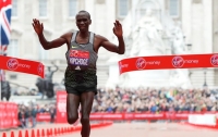 Олимпиада-2016: кениец Элиуд Кипчоге победил в марафоне