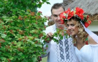 Украинцы все чаще вступают в брак