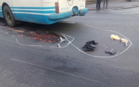 В Ровно троллейбус раздавил женщину
