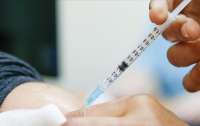 Япония занялась пожизненной вакциной от коронавируса