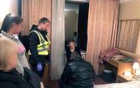 В Киеве поймали банду сутенеров (видео)