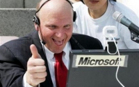 Руководитель Microsoft продал акции компании