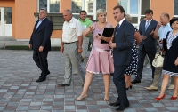 В Киеве «с трудностями» открывают новую школу
