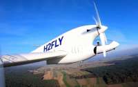 Первый самолет Hy4 на водородных топливных элементах начал летать в Штутгарте (ВИДЕО)