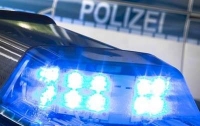 Германия: неизвестный захватил заложников в банке