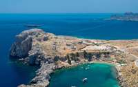 Евросоюз призывает не посещать греческие острова из-за COVID-19