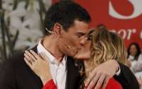 Испанский премьер решил не подавать в отставку из-за коррупционных обвинений в адрес его жены