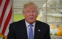 CNN: Трамп добровольно ушел с постов в более 400 компаниях
