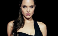 Анджелина Джоли ужасно расстроила поклонников своей «невзрачностью»