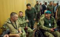Зеленський відвідав у Нью-Йорку клініку, де лікуються українські військові