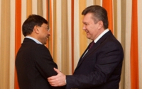 Янукович в Давосе встретился с хозяином «Криворожстали»