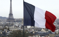 Во Франции объявили чрезвычайное положение