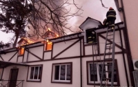 Спасатели потушили пожар в кафе на Киевщине
