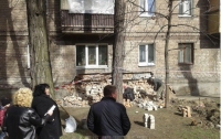 В Запорожье частично обвалилась стена многоэтажки