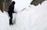 На Чернігівщині чоловік вигадав вбивство, щоб поліція допомогла почистити сніг біля двору