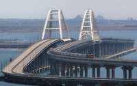 Росіяни змінили тактику охорони Кримського мосту через атаки безпілотників