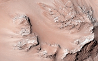 Опубликованы удивительные снимки поверхности Марса (ФОТО)