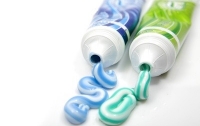 Ученые обнаружили в зубной пасте смертельный компонент