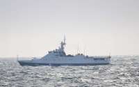 Российские корабли устроили провокацию во время морских учений Украины и США
