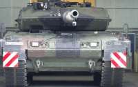 Німеччина випробовує модернізований танк Leopard 2A7V (ВІДЕО)