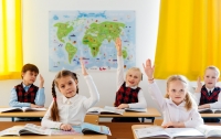 Украинским школам позволят самостоятельно выбирать язык обучения