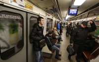У пассажира киевского метро изъяли взрывпакет и наркотики