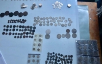 Из Украины пытались вывезти почти 400 старинных монет