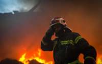 В Днипре сгорел центр для переселенцев (фото)
