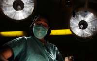 Хирург сжег пациентку во время операции
