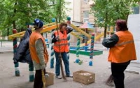 Киевские ЖЭКи будут давать отчёты о работе на стенах домов 