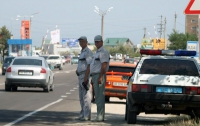 Крымские гаишники отличились, избив водителя мопеда (ВИДЕО)