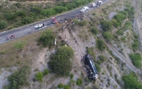 Жуткая авария в Мексике: 11 погибших (видео)