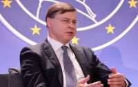 ЕС готов предоставить Украине 30,6 млрд евро и при необходимости ускорить эти выплаты, – Домбровскис
