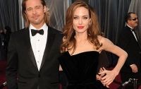 Брэд Питт наконец-то окольцевал Анджелину Джоли! (ФОТО)