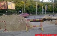 На украинских дорогах насчитали 5 тысяч ям